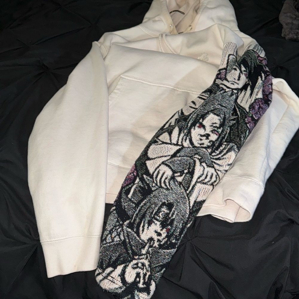 Crude box hoodie
